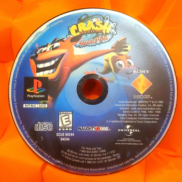 Crash Bandicoot Warped - Picture 1 of 1
